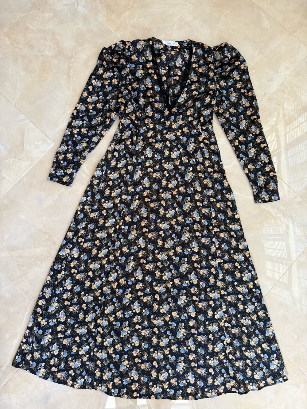 floral midi Mango deep V-neck
